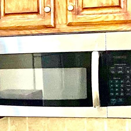 B3 A Private Room In Naperville Downtown With Desk And Wi-Fi Near Everything מראה חיצוני תמונה